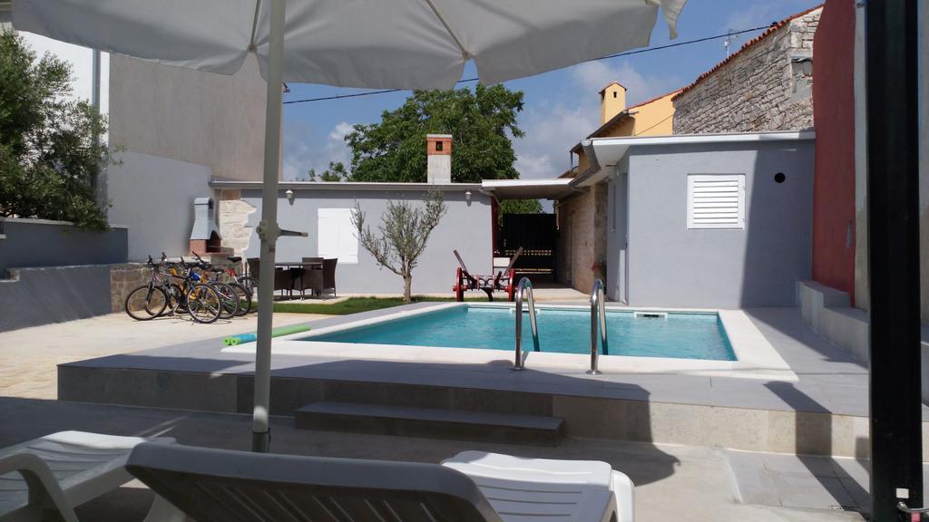 Holiday Home Peruški Kamer foto